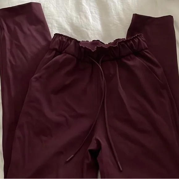 Keep Moving Pant - Picture 3 of 4